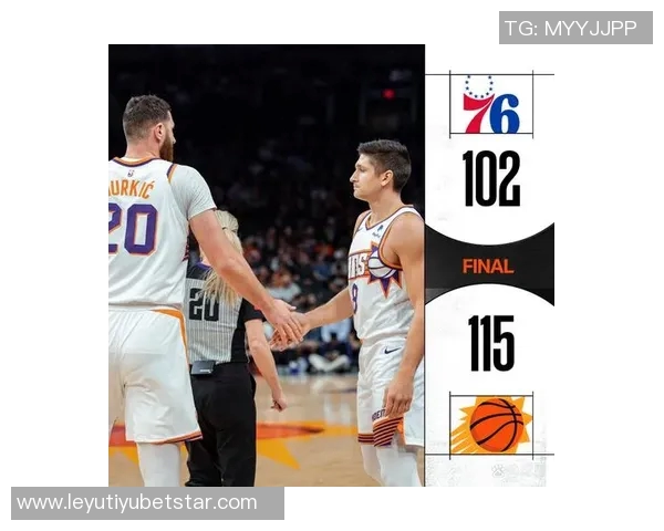 阿伦对布克三分犯规的看法:突破被切裁判总是认为球手一体